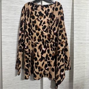 BLOOM CHIC CHEETAH PRINT LONG SLEEVE V-NECK BLOUSE size 2x